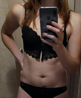 Опытная компаньонка, смешная, но при этом невероятно нежная. Я знаю, как сделать твой вечер незабываемым.
В моих услугах нет границ - от классического массажа до экстремальных фантазий. Возможности нашего свидания безграничны, я всегда стремлюсь удовлетворить все твои сокровенные желания.
У меня есть много отзывов, которые подтверждают мою надежность и незабываемость. На моих фото я выгляжу так, как в реальной жизни.
Я живу в Москве и готова встретиться с тобой, чтобы подарить тебе незабываемые моменты. Я всегда открыта для новых знакомств и приключений. Давай воплотим твои фантазии в жизнь! 😘 1789, 31 год